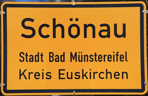 Ortsschild von Schönau